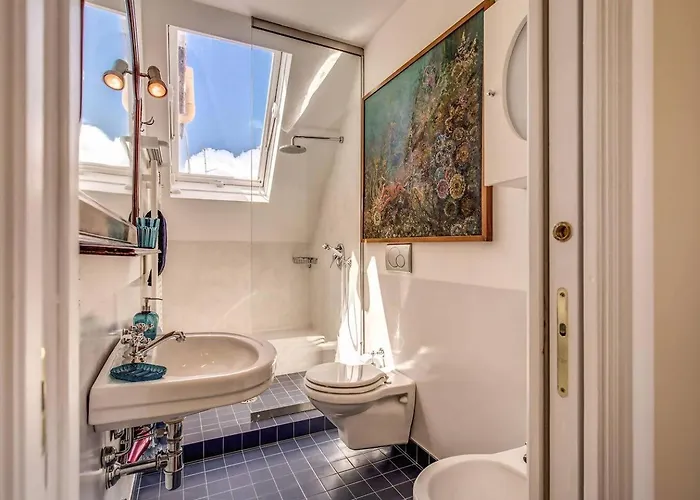 Attic With Terrace Overlooking St Peter's Basilica * Roma