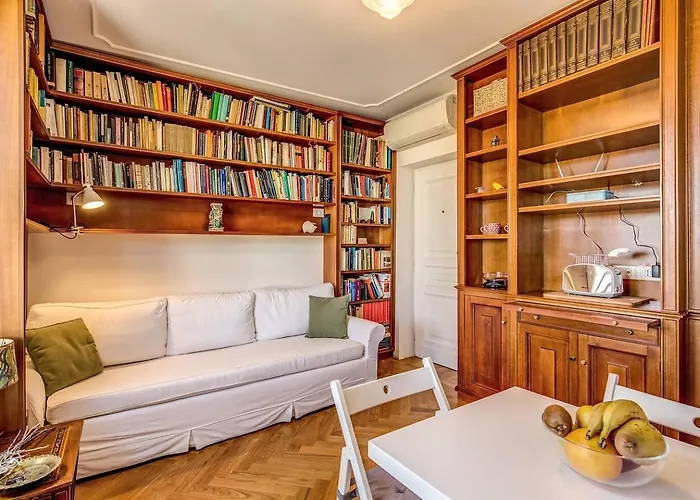 Attic With Terrace Overlooking St Peter's Basilica Roma